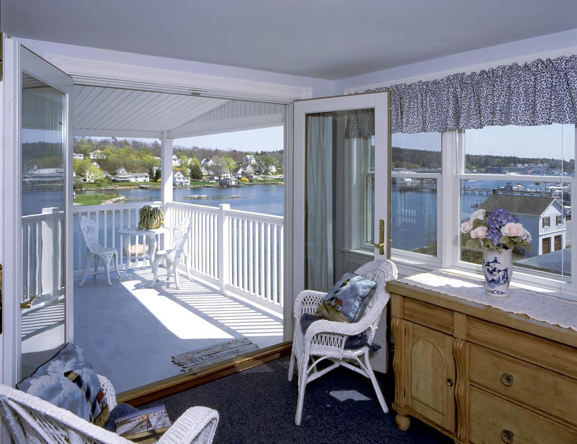 Blue Heron Seaside Inn Бутбей-Харбор Экстерьер фото